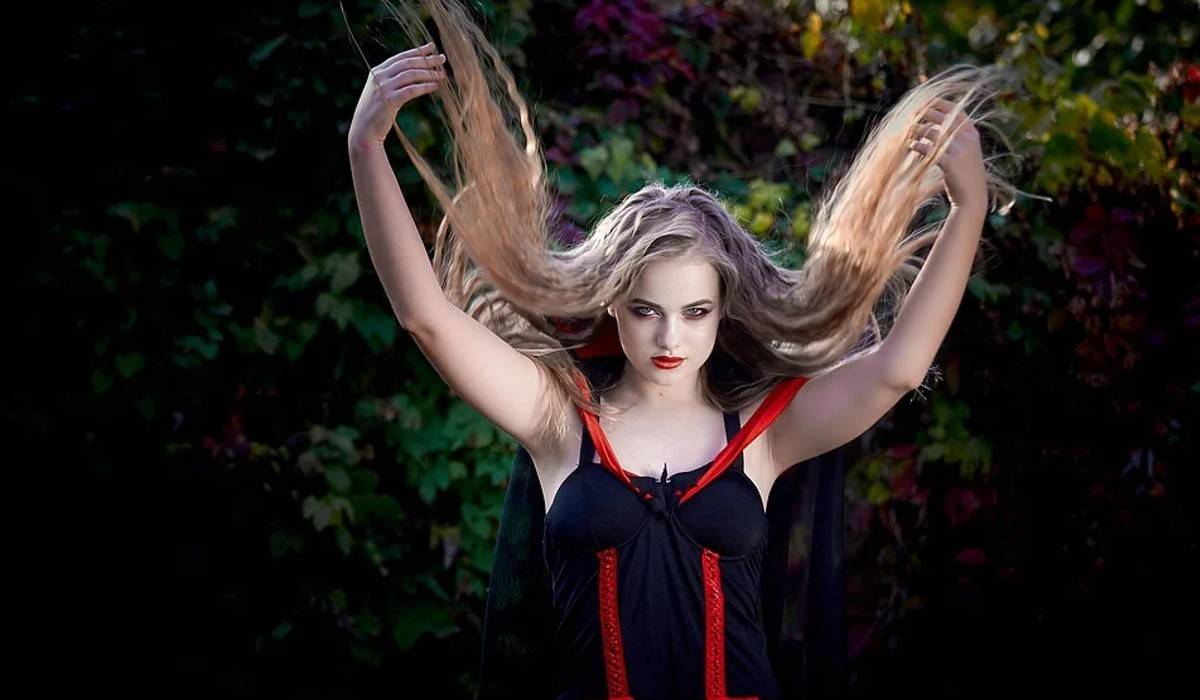 Noć Veštica-online casino bonus