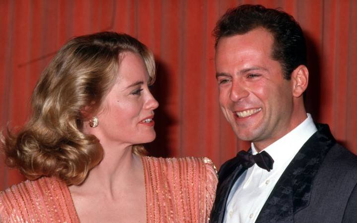 Brus Vilis-Sibil Šepard-slučajni partneri-holivud-online casino bonus