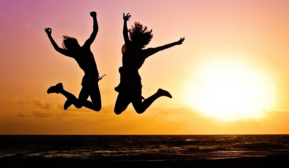 Krunisani kraljevi pokera-zalazak sunca-veliki dobitak-online casino bonus